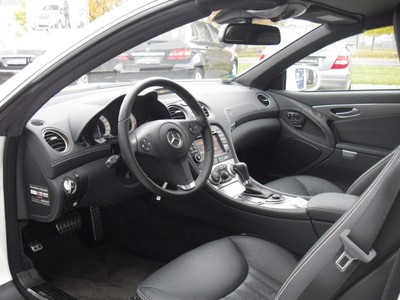 MERCEDES SL CLASS (01/11/2009) - 